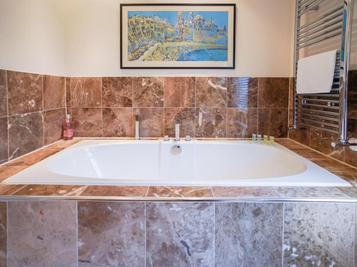 Spacious 4 Bedroom Character Home In Pontcanna كارديف المظهر الخارجي الصورة